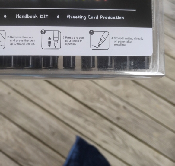 Colorful Outline Marker Set - Picture 6 of 6